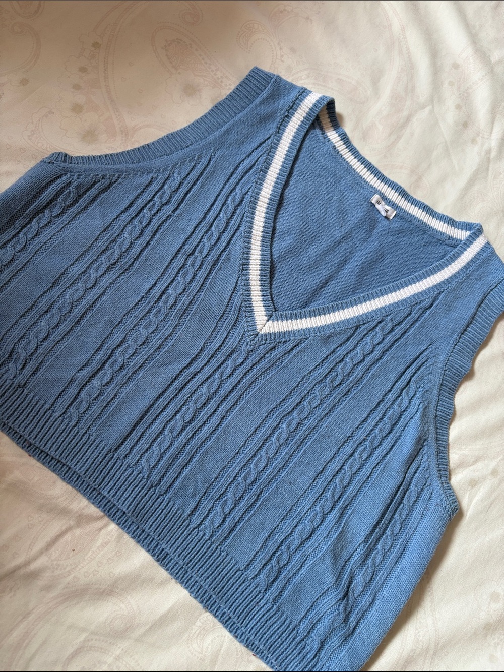Blue Cable-Knit V-Neck Sweater Vest with White Trim